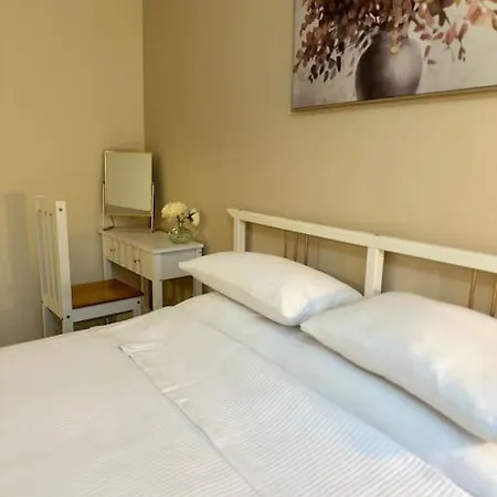 Stylish 2 Bedrooms Flat In A Quiet Cul-De-Sac Area, Near Sheffield City Centre With Free Parking Exterior photo